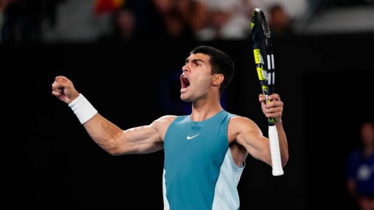 “Buenas noticias: Carlos Alcaraz busca su primer título en pista cubierta ante Vavassori en el ATP Rotterdam Open”